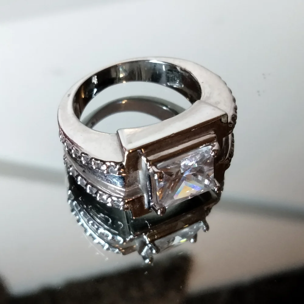 Chunky Silver Statement Ring - Picture 10 of 11